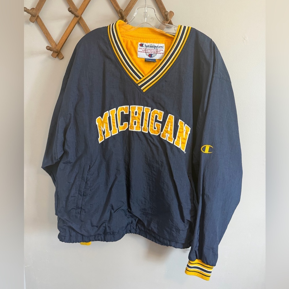 Vintage 90s Michigan Wolverines Champion V-Neck Windbreaker L